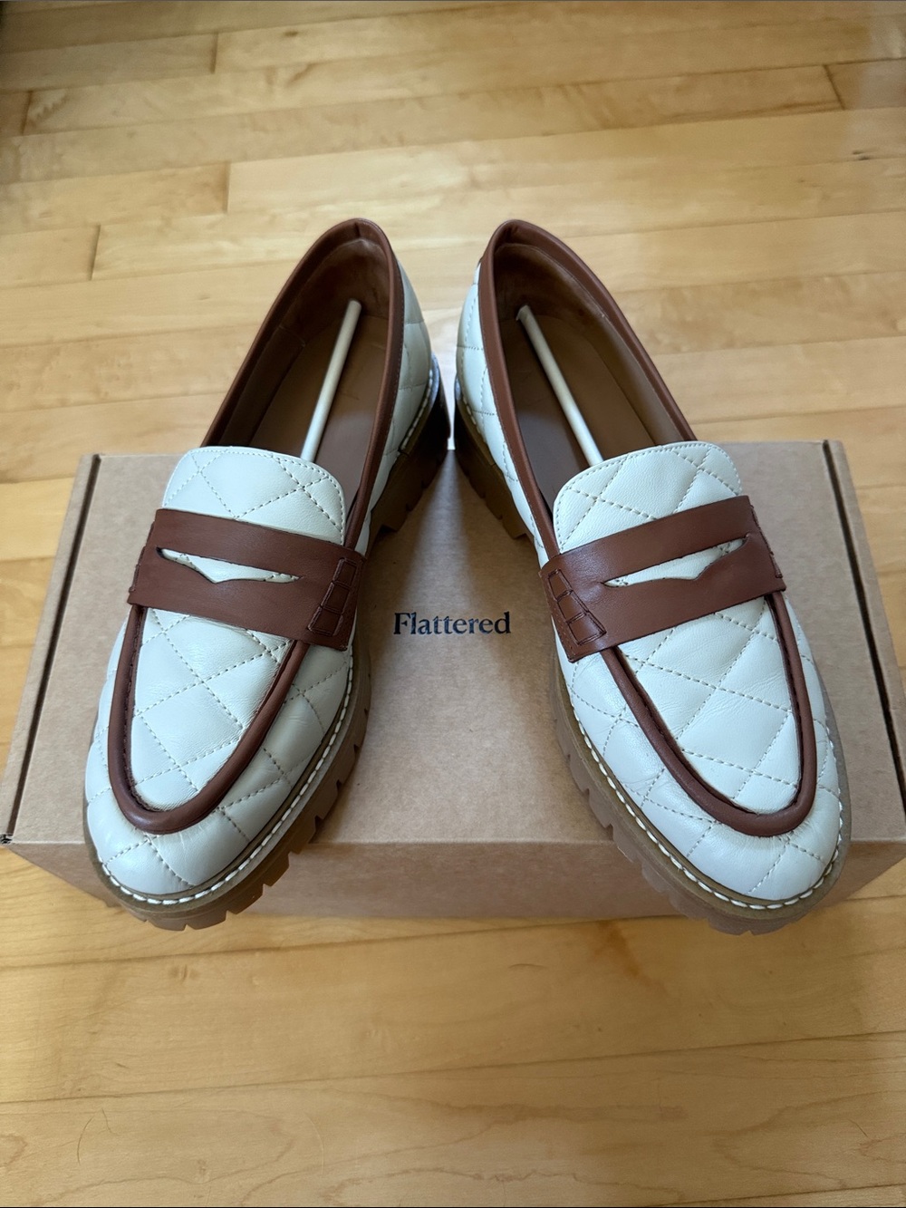 NEW Flattered Two-Tone Quilted Chunky Penny Loafers — Women’s Size 7